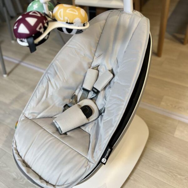 4moms mamaRoo（ママルー5）マルチモーションベビースイング グレー