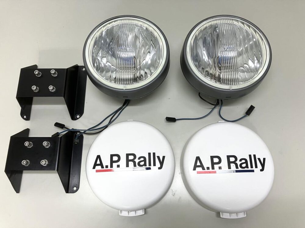 A.P.Rally 200 ラリー競技専用フォグランプ　H4タイプ