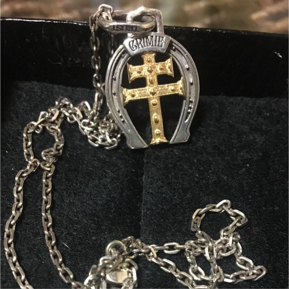 CRIMIE HORSESHOE NECKLACE クライミー
