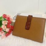 LOEWE ロエベ バーティカル ウォレット ミディアム  ライトキャラメル