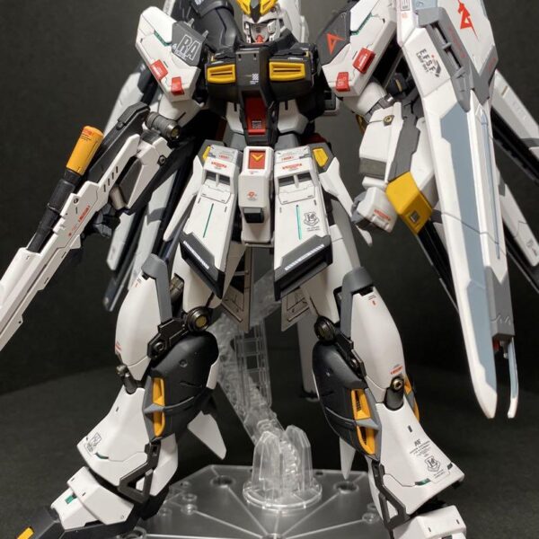 RG hi-ν ガンダム　νガンダム　カラー