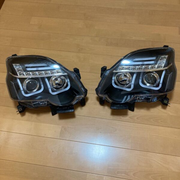 エクストレイル　T31 後期用　LEDヘッドライト