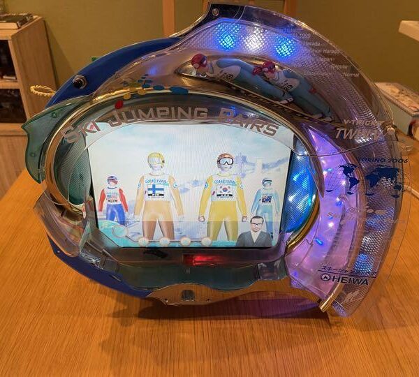 CRスキージャンプペア初級編　パチンコ卓上実機　保留メモリ機能　無段階ボリューム