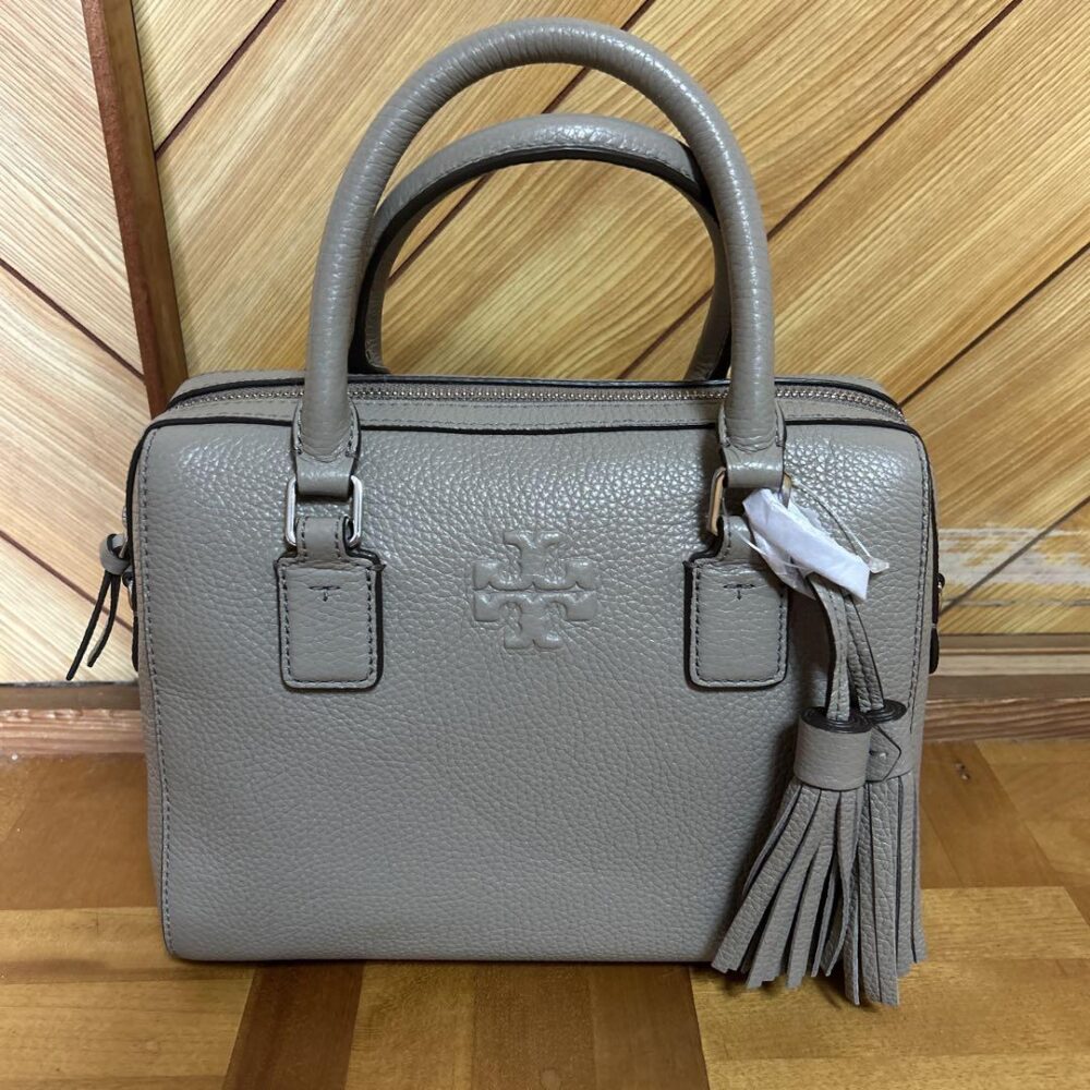 トリーバーチ　ボストンバッグ　ショルダーバッグ