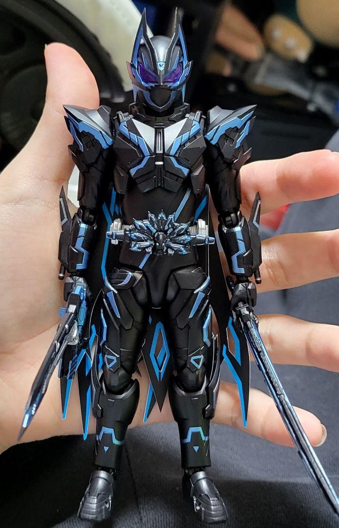 S.H.Figuarts クロスギーツ