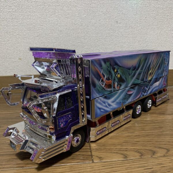 アオシマデコトラ竜神丸プラモデル完成品