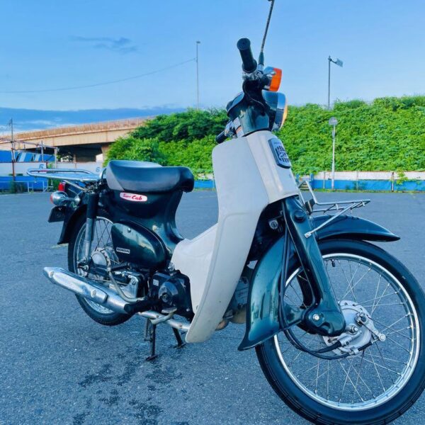 ホンダスーパーカブ　Honda Supercub 50cc