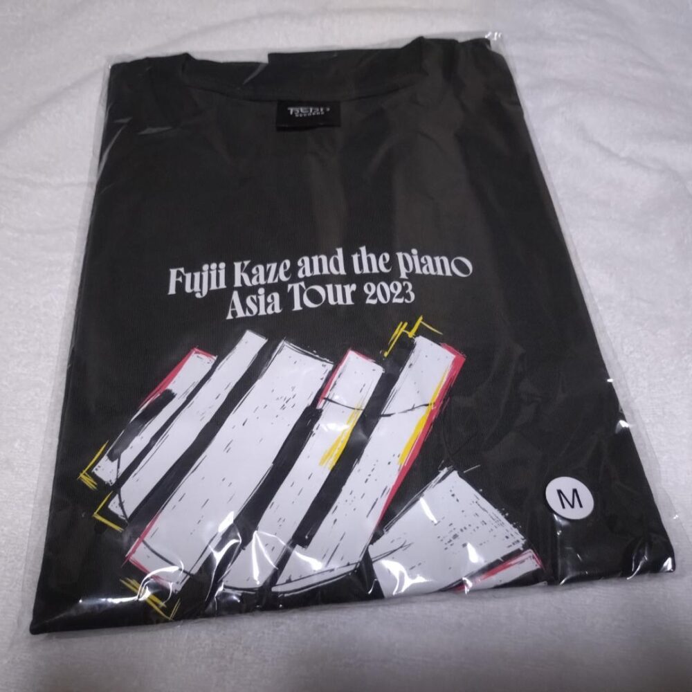 藤井風　アジアツアーＴシャツ　ブラック　Ｍサイズ