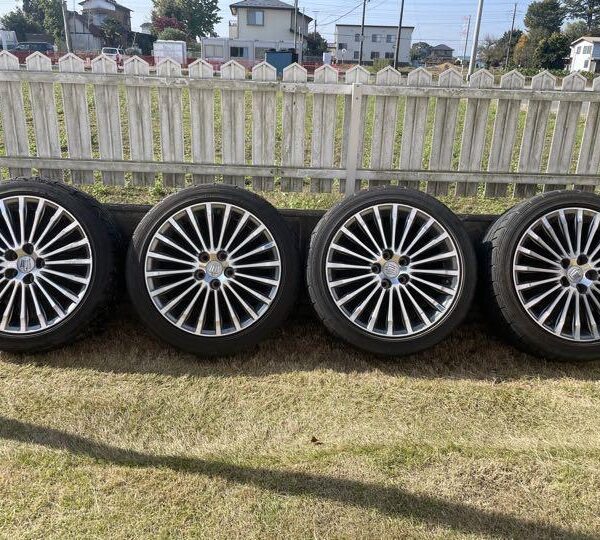 21クラウンマジェスタ　純正ホイールセット