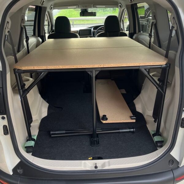 車中泊！シエンタ用！自作ベッドキット！下に荷物、犬のゲージ2個入ります！