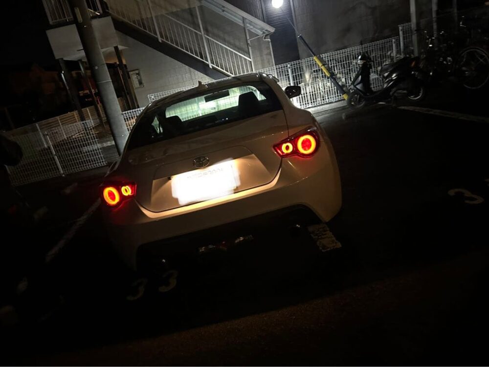 86     4灯テールランプ