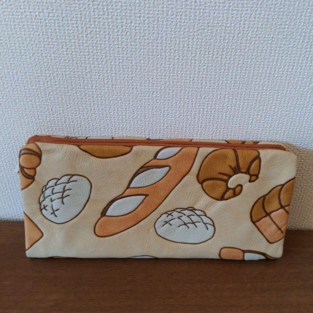 キタムラ　パン柄　長財布　ウォレット